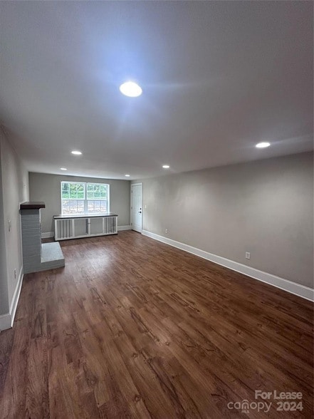 Building Photo - 130 Shadow Ln
