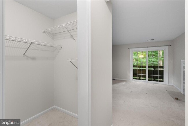 Building Photo - 11709 Karbon Hill Ct