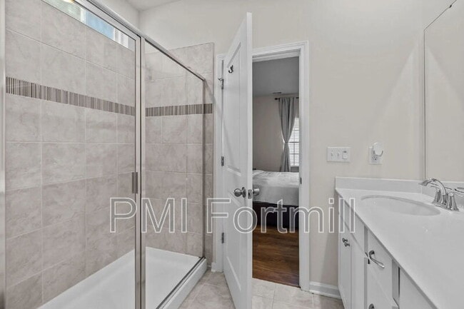 Building Photo - 18045 Stark Wy