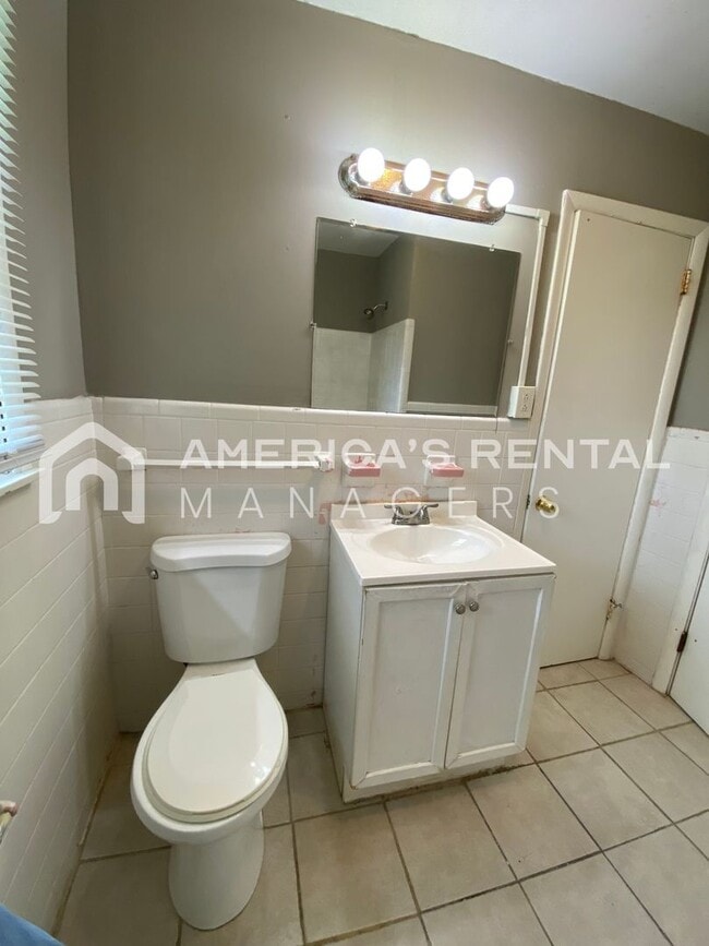 Building Photo - 4214 Fortson Ln NW