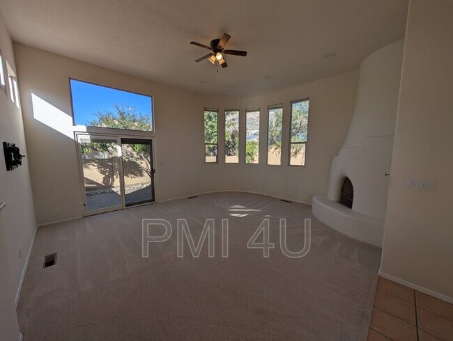 Building Photo - 12612 Carmel Ct NE
