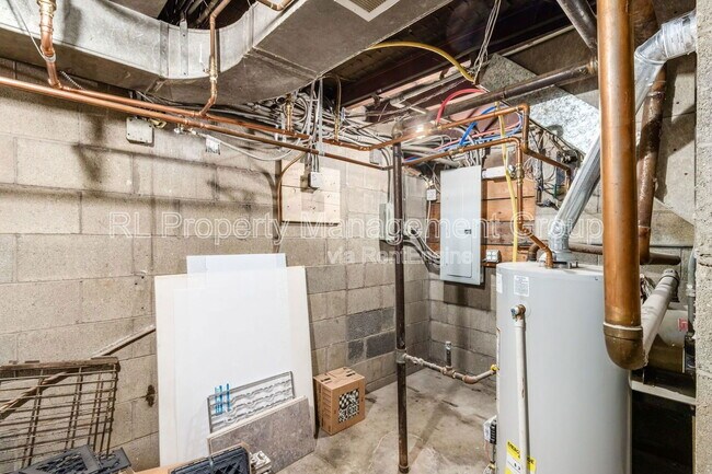 Building Photo - 413 Walhalla Rd