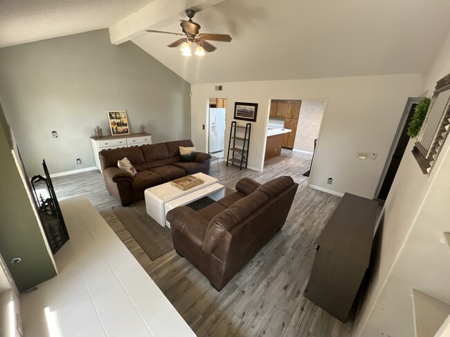 Building Photo - 44210 Anacapa Way