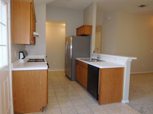 Building Photo - Cute One Story Home in Round Rock