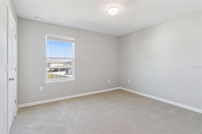 Building Photo - 1087 Silverlake Blvd