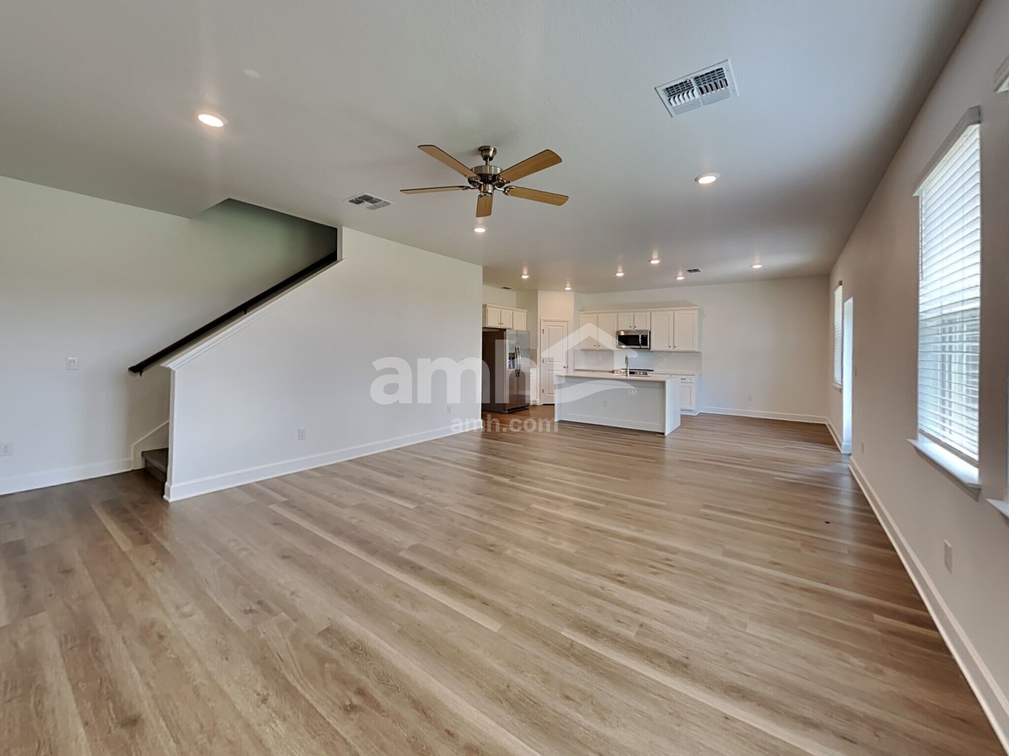 Building Photo - 37824 Dusty Saddle Ln