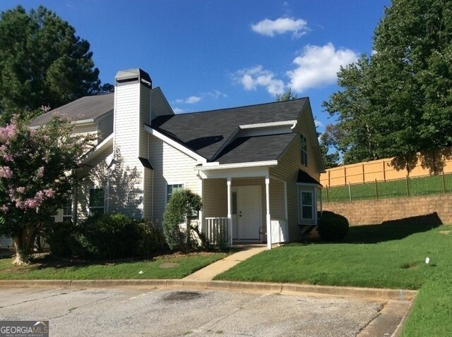 Building Photo - 5987 Sherwood Trace