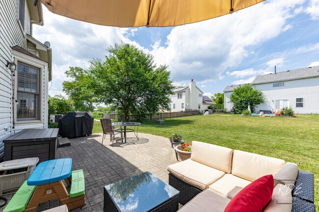 Building Photo - 3730 Baybrook Dr