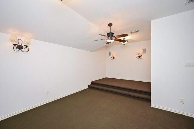 Building Photo - 7431 Baldwin Crossing