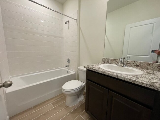 Building Photo - 4/2.5 in Arbor Greens - Sublease