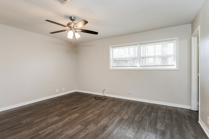 Building Photo - 52 Crossgates Dr