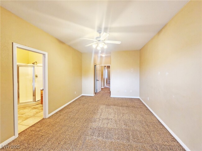Building Photo - 1421 Star Rd