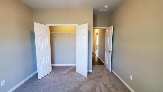 Building Photo - 5099 Mars Hill Rd