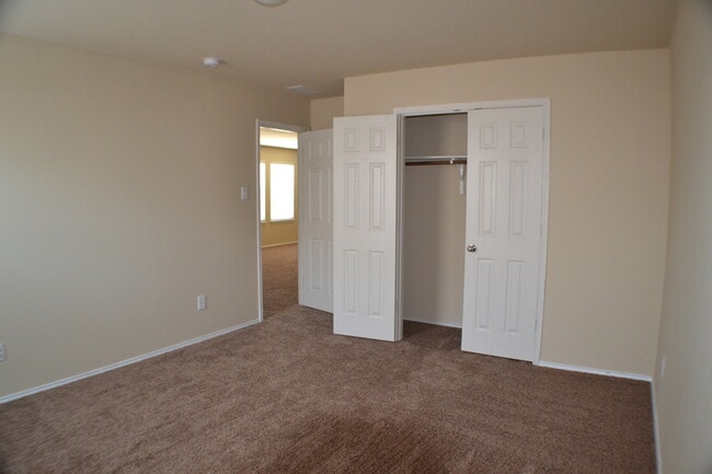 Building Photo - House For Lease in Frisco
