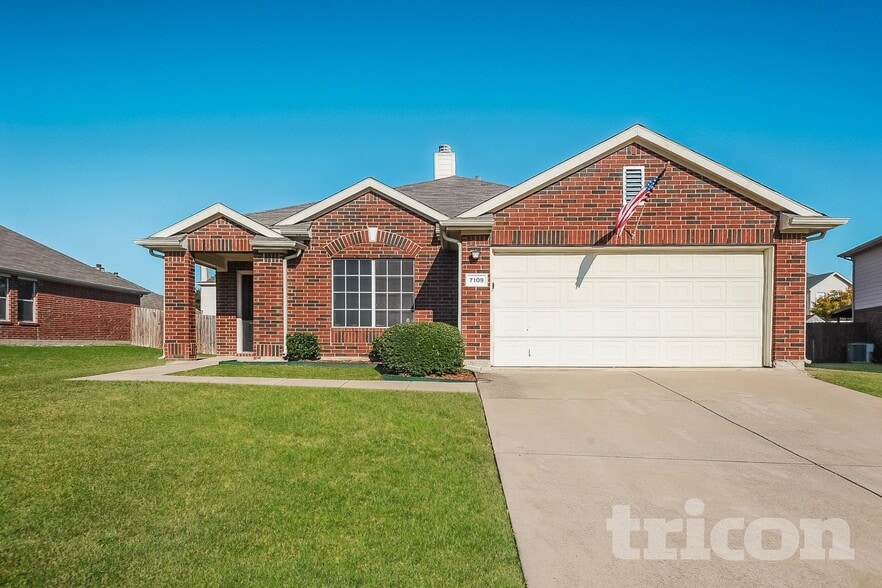 Building Photo - 7109 Galveston Dr