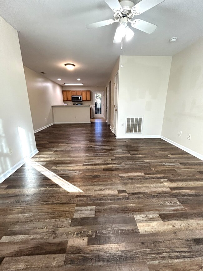 Building Photo - 4513 CC