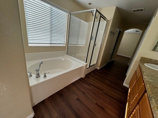 Building Photo - 1195 Dutch Mill Rd