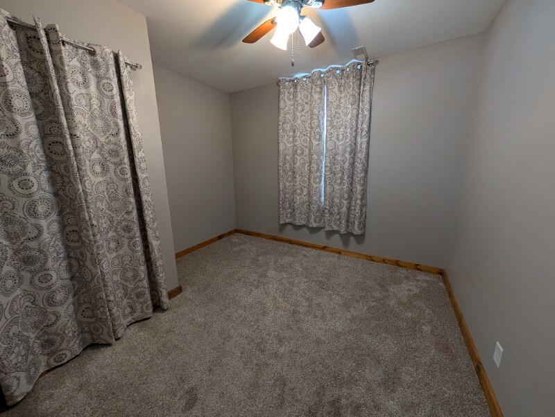 Building Photo - 529 Main St