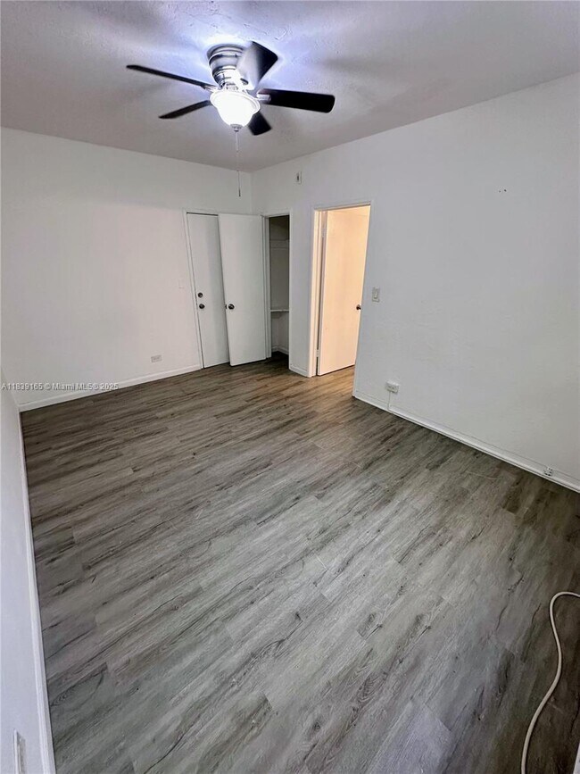 Building Photo - 9064 Collins Ave
