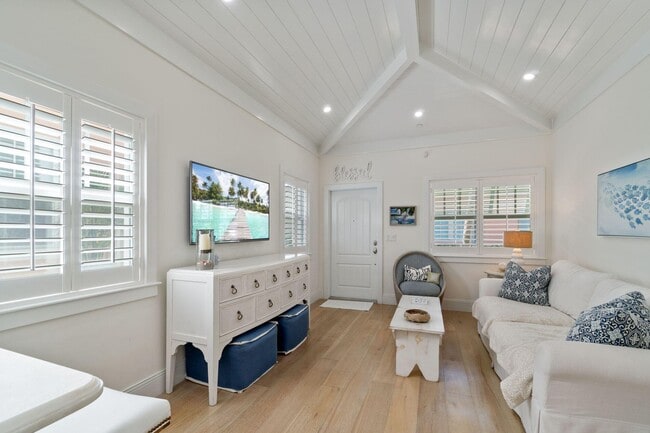Building Photo - 2225 S Ocean Blvd
