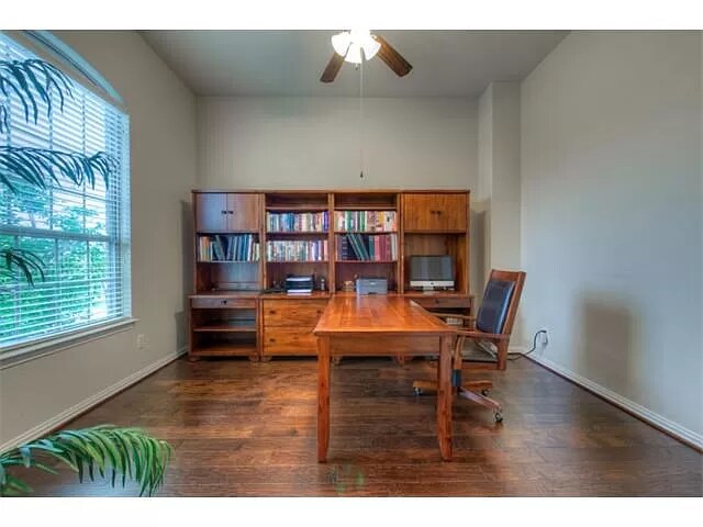 Building Photo - 1315 Rimstone Dr