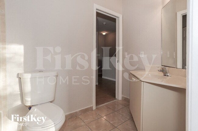 Building Photo - 17166 SW 138th Ct