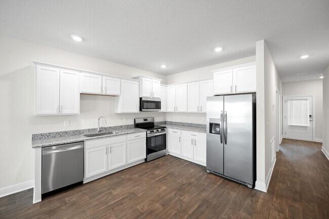 Building Photo - 13793 Shea Cir