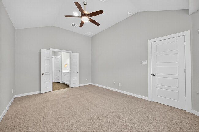 Building Photo - 21932 Juniper Crossing Dr