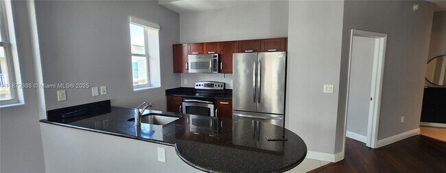Building Photo - 7280 SW 90th St