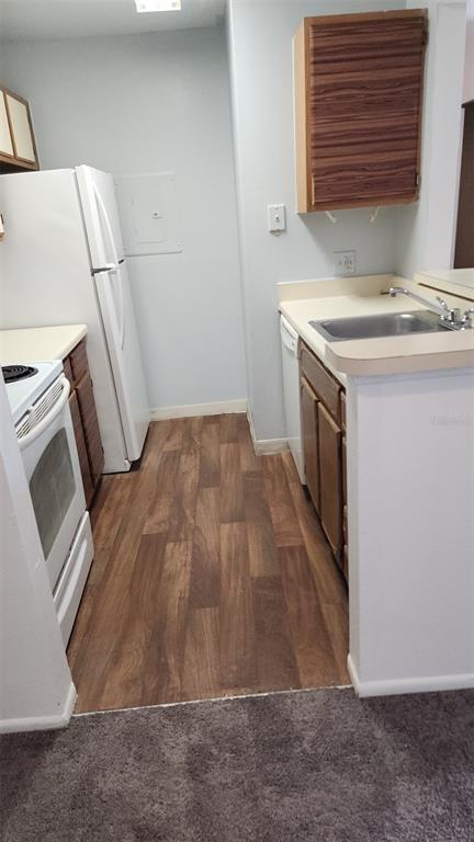 Building Photo - 3838 Bay Club Cir