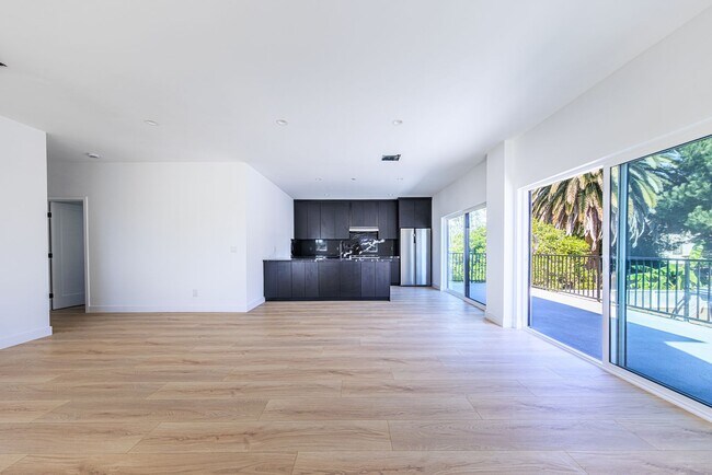 Building Photo - 1954 Purdue Ave