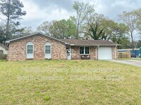 Building Photo - 371 Furman Ln