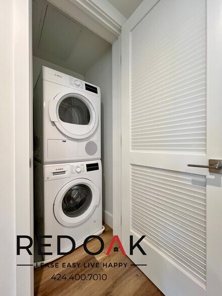 Building Photo - 5801 Camerford Ave