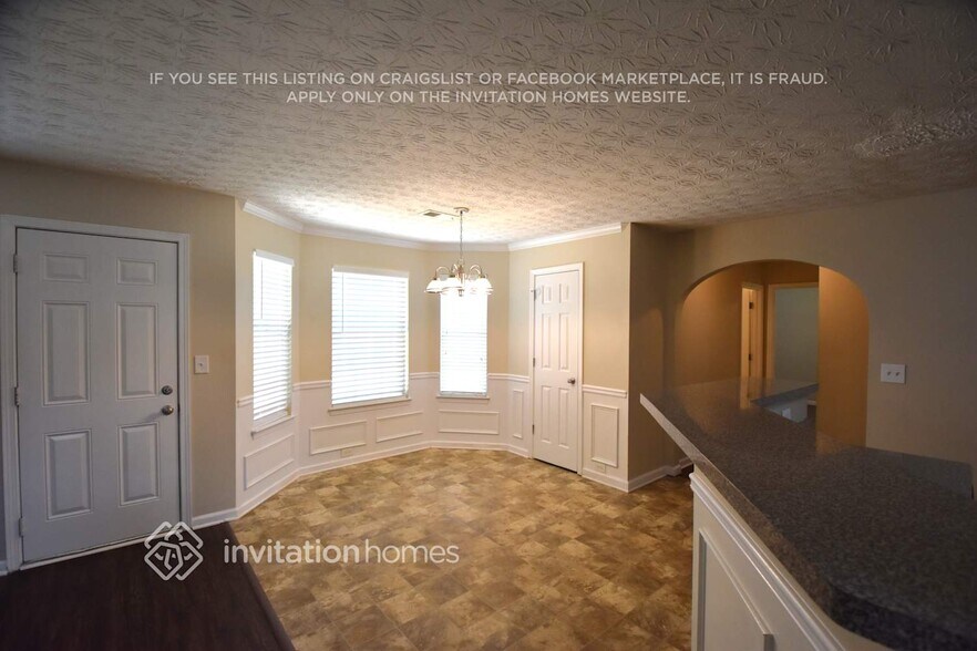 Building Photo - 9326 Flowering Trail