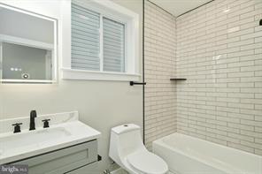 Building Photo - 411 W Hewson St