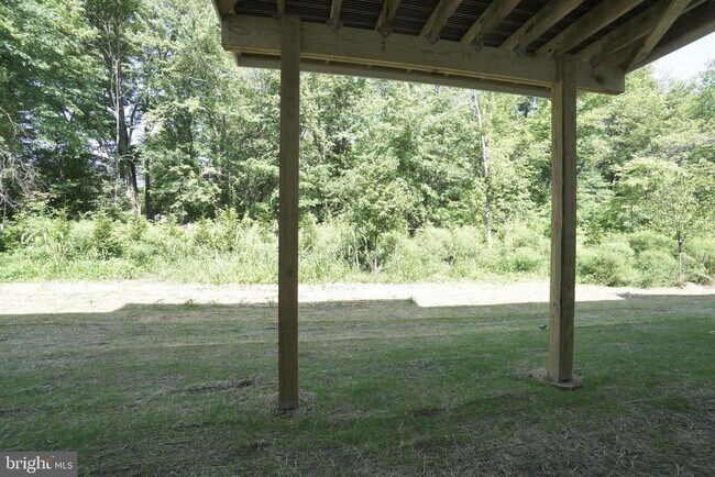 Building Photo - 148 Bell Ct