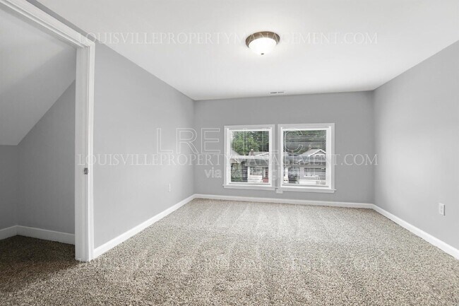 Building Photo - 4143 W Market St