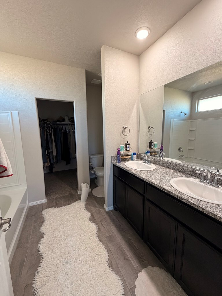 Building Photo - 7507 Orion Rd