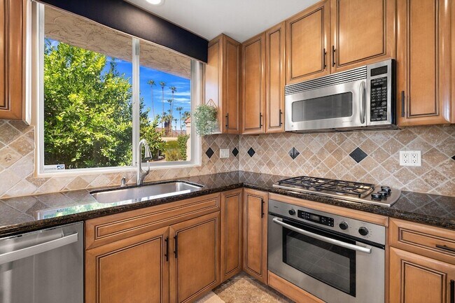 Building Photo - 45800 Pima Rd