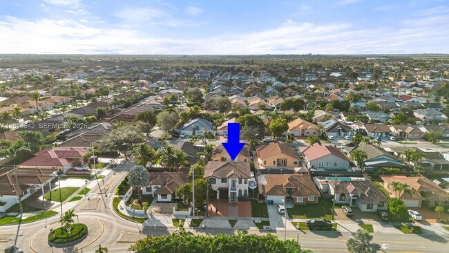 Building Photo - 1360 SW 142nd Ave