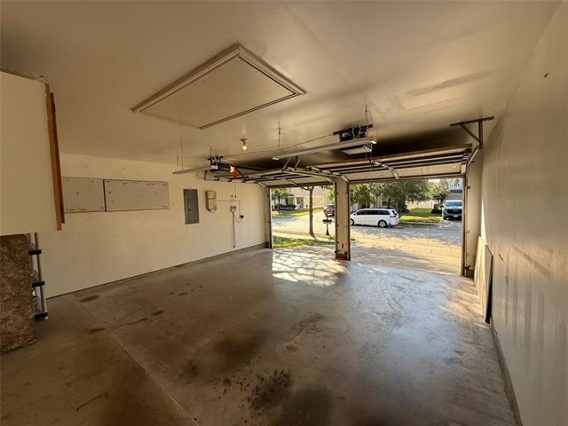 Building Photo - 5109 Nash Ln