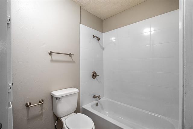 Building Photo - 310 Candlewood Pl