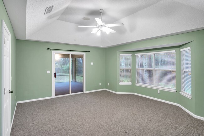 Building Photo - 3 bedroom 2 bathroom home in Fleming Island