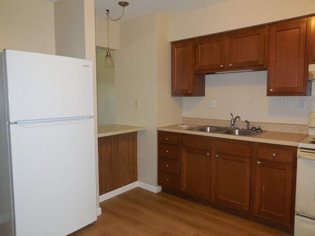 Building Photo - 1228-1230  Olivette