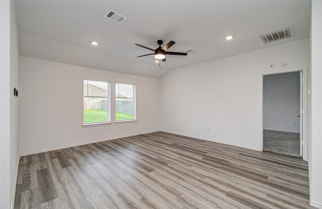 Building Photo - 14607 Lost Cave Wy