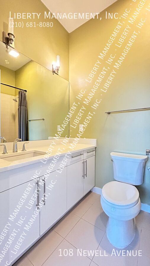 Building Photo - 108 Newell Ave