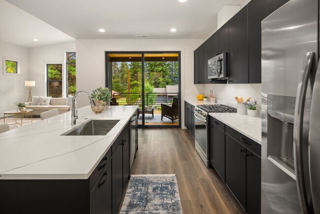 Building Photo - MAJOR RENT REDUCTION Brand New 4-Bedroom H...
