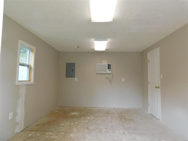 Building Photo - 508 Mimosa Rd