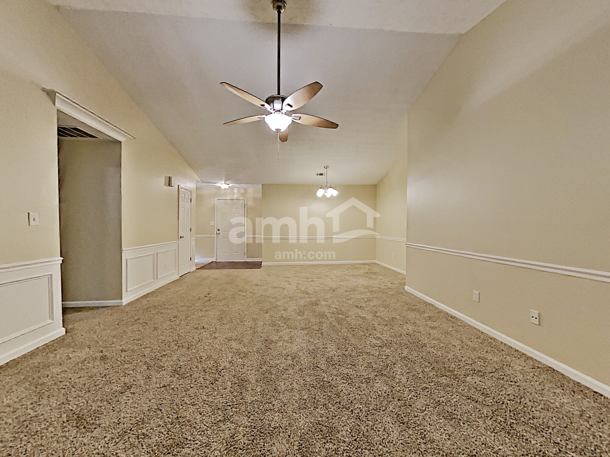 Building Photo - 451 Bellingham Dr