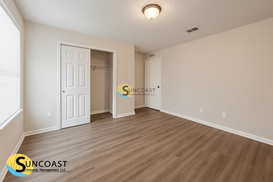 Building Photo - 8676 Kaye Ln